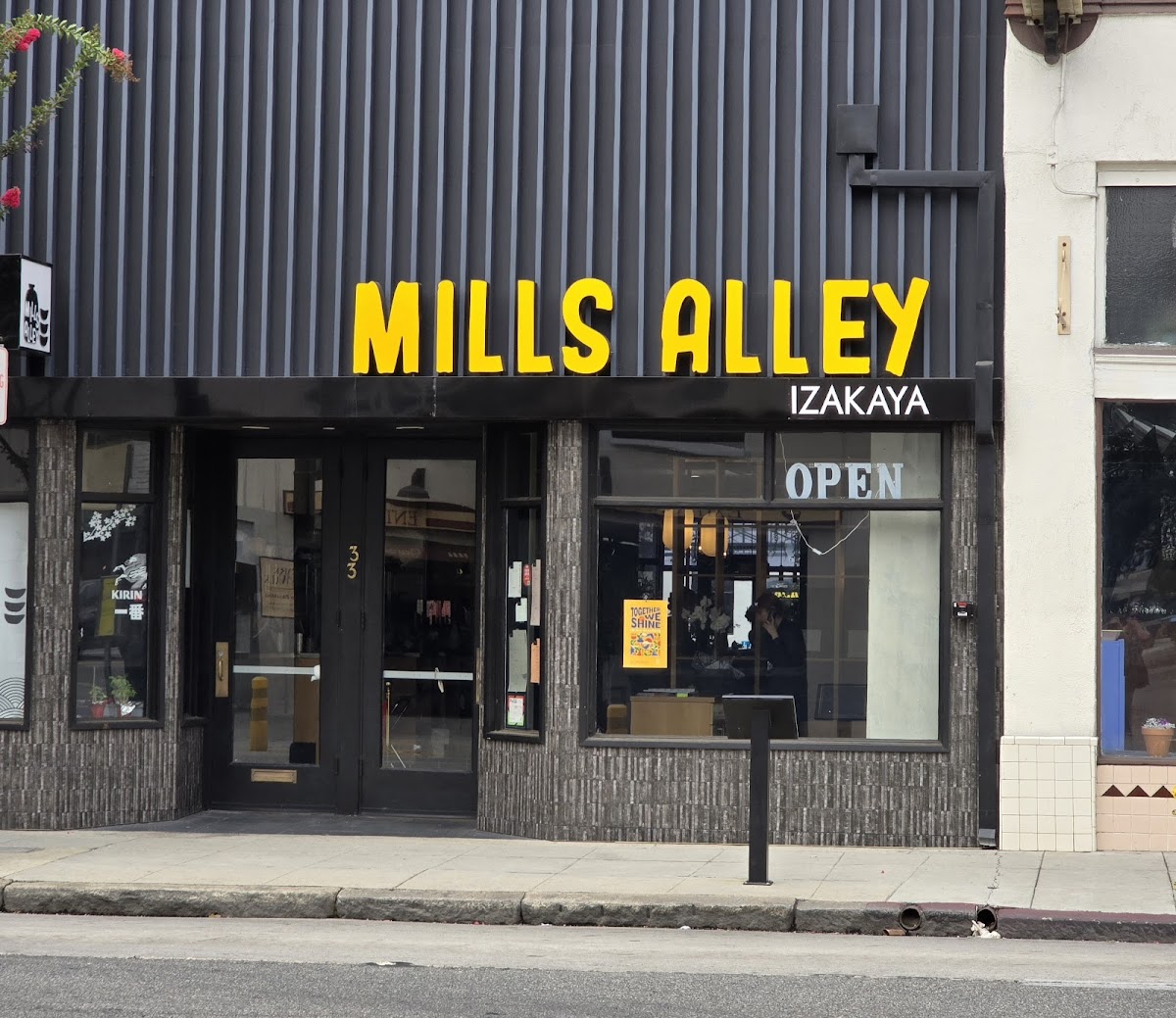 Mills Alley